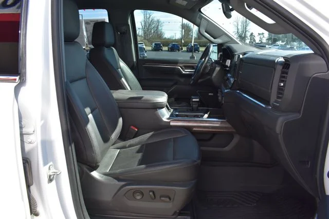 Used 2023 White Chevrolet LTZ image 23