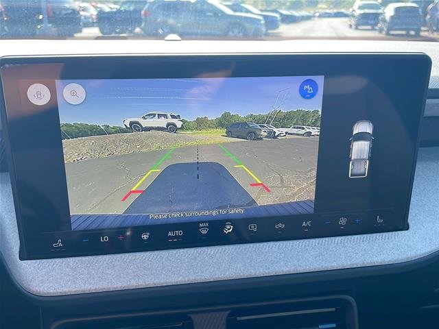New 2026 Velocity Blue Ford XLT image 25
