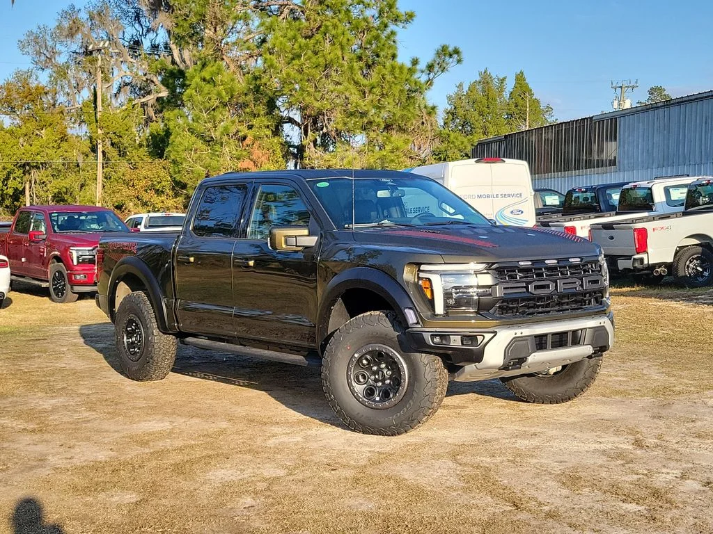 New 2025 Shelter Green Ford Raptor® image 36