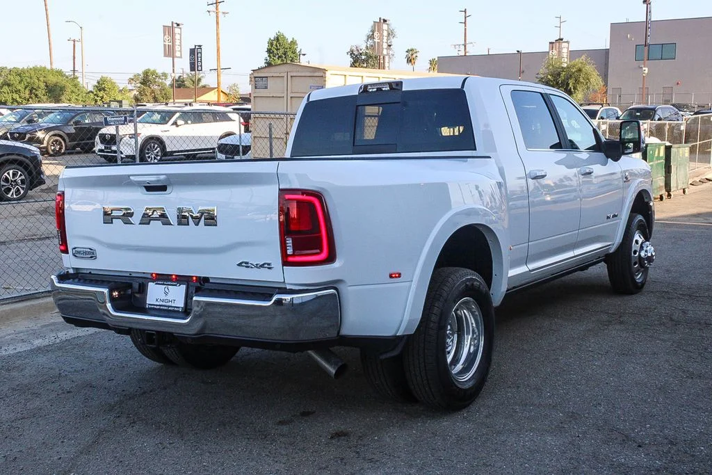 New 2026 White Ram Limited image 8