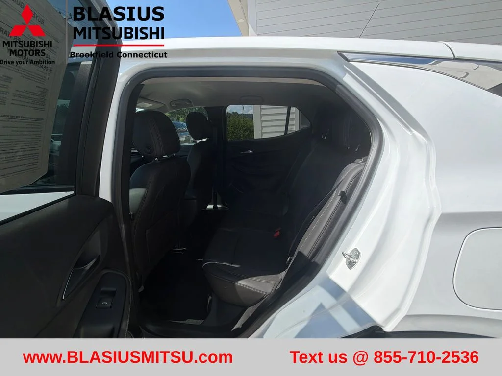 Used 2024 White Buick Preferred image 32