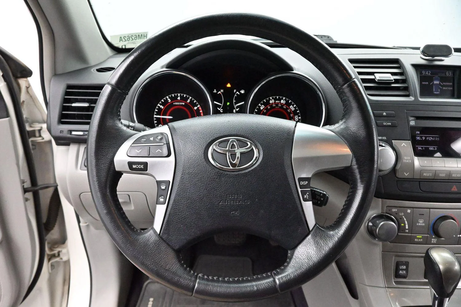 Used 2012 Blizzard Pearl Toyota SE image 14