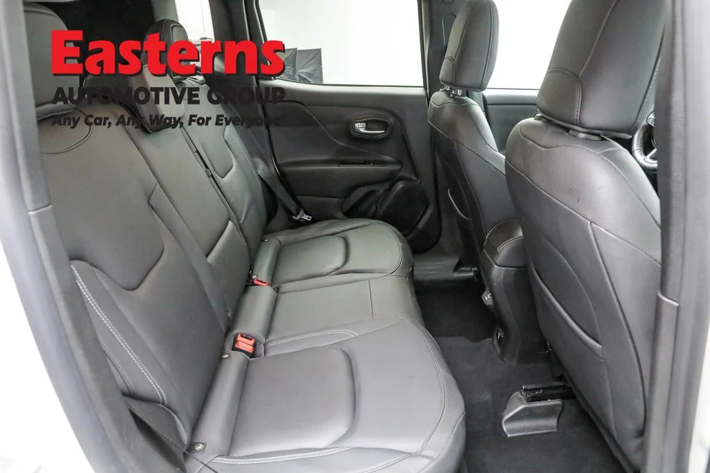 Used 2021 White Jeep Limited image 22