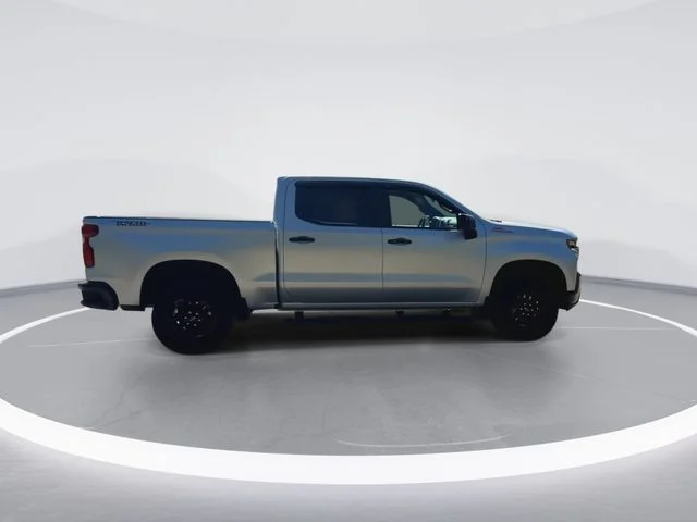 Used 2021 Silver Chevrolet LT Trail Boss image 12
