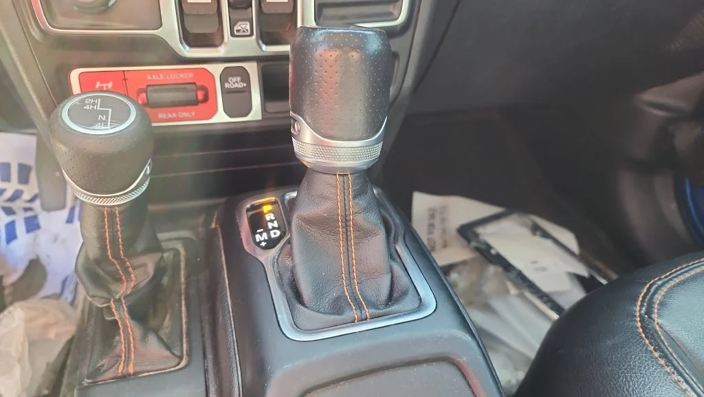 Used 2022 Blue Jeep Mojave image 22