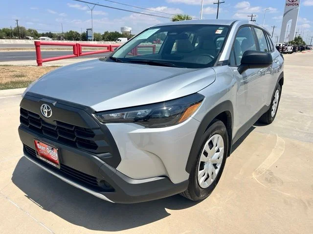 Used 2026 Silver Toyota L image 3