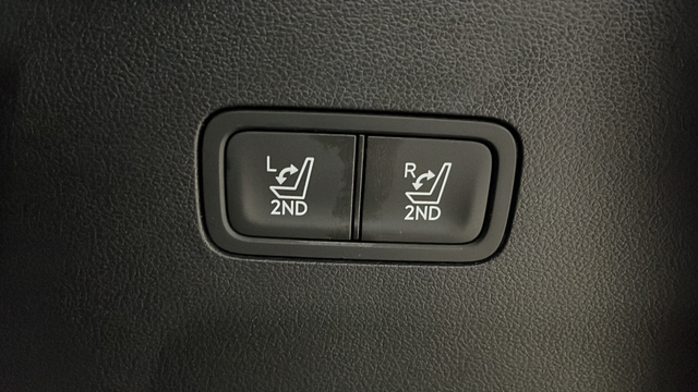 Used 2025 Atlantis Blue Hyundai Calligraphy image 30