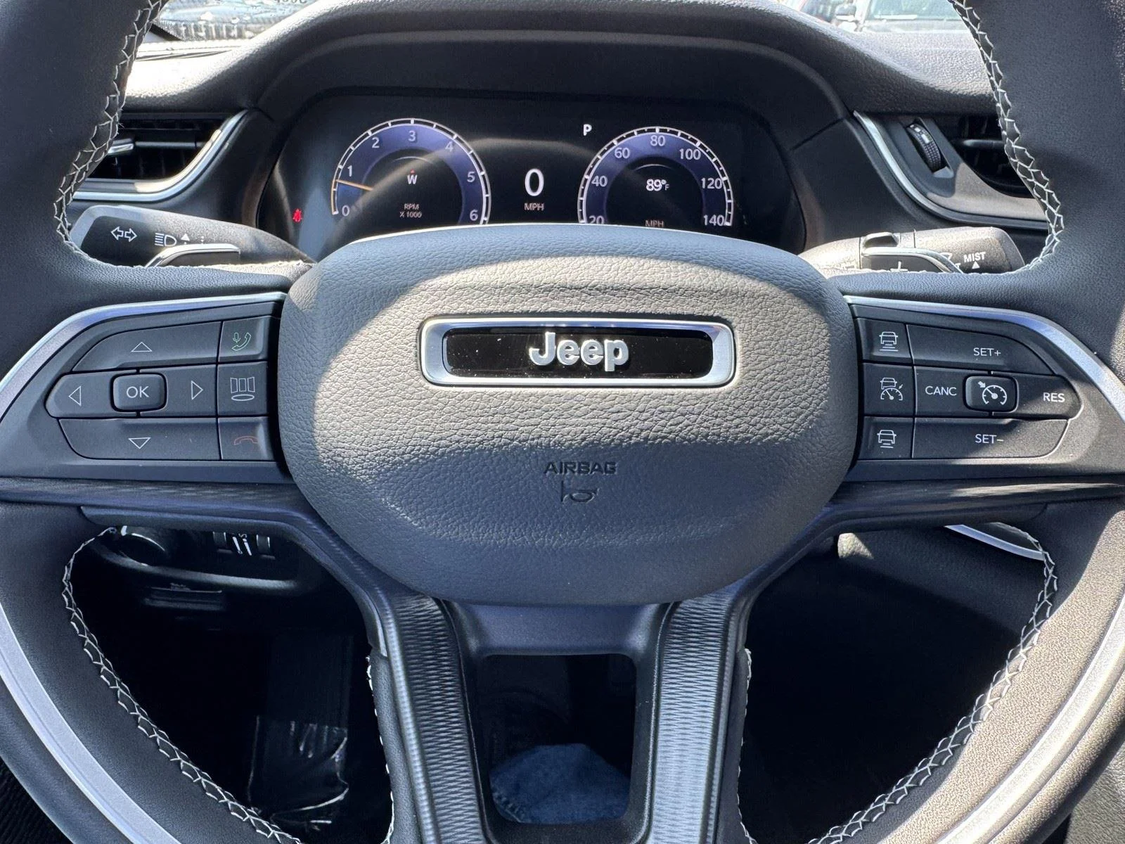 2025 Jeep Grand Cherokee L Laredo - Photo 22