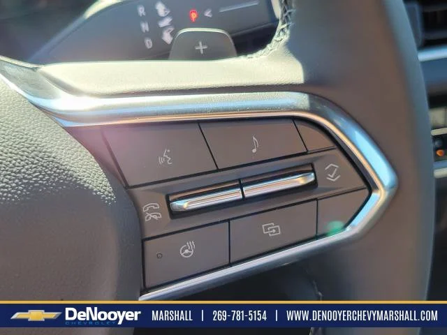 2027 Chevrolet Equinox LT - Photo 21