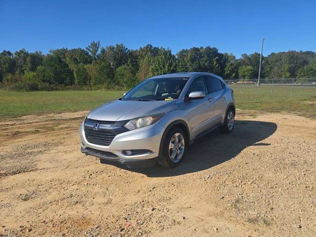 Used 2016  Honda EX image 2