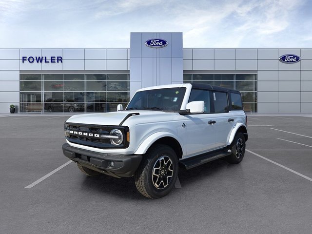2026 Ford Bronco Outer Banks®