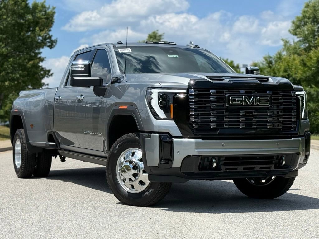 New 2026 Sterling Metallic GMC Denali Ultimate DRW image 2