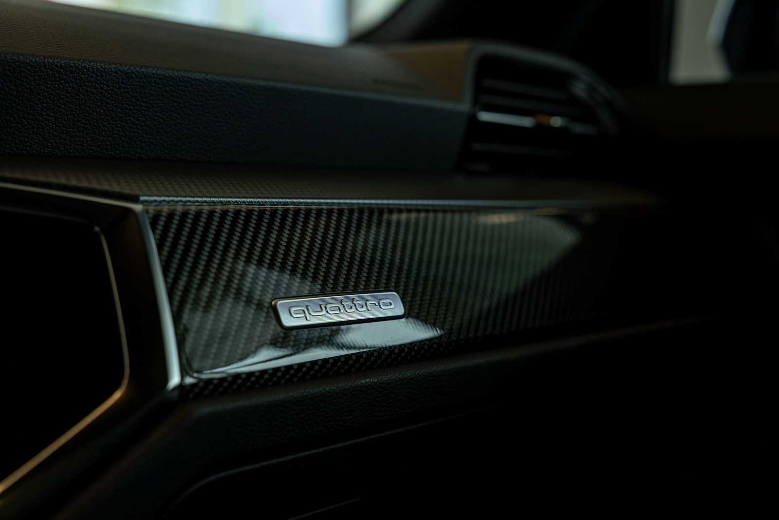 2025 Audi Q3 S Line Premium Plus - Photo 23