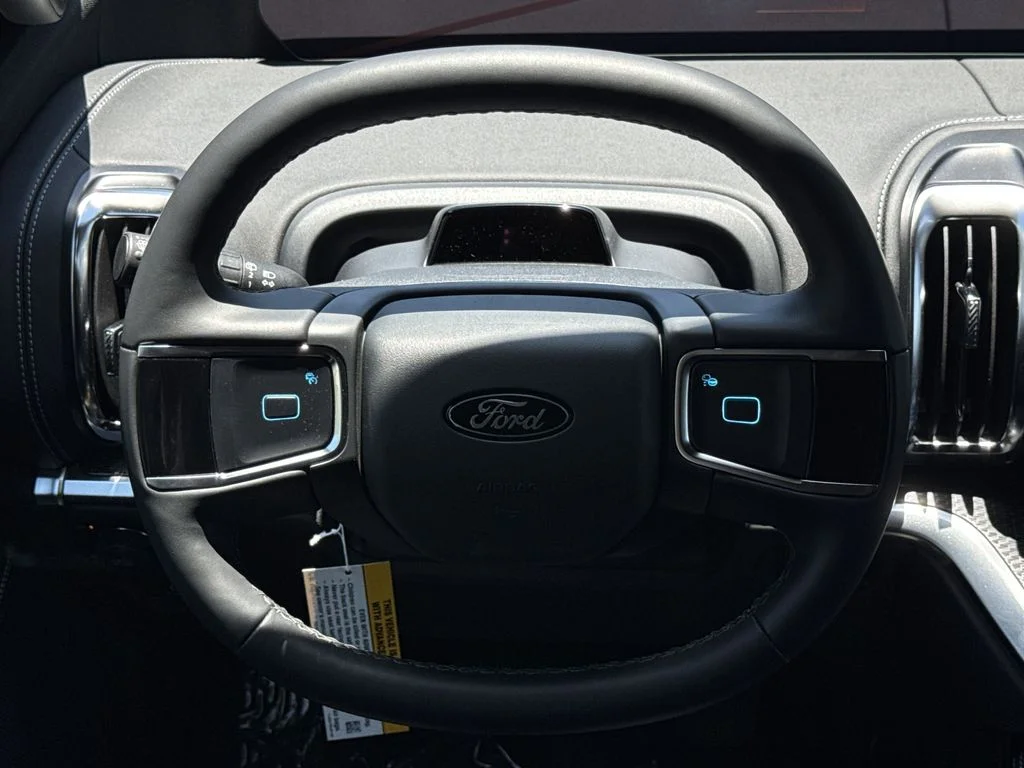 New 2026 White Ford Platinum image 26