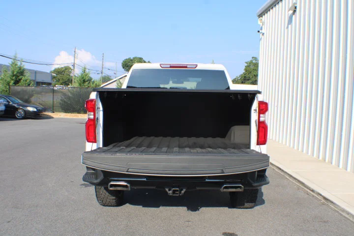 Used 2021 SUMMIT WHITE Chevrolet LT Trail Boss image 15