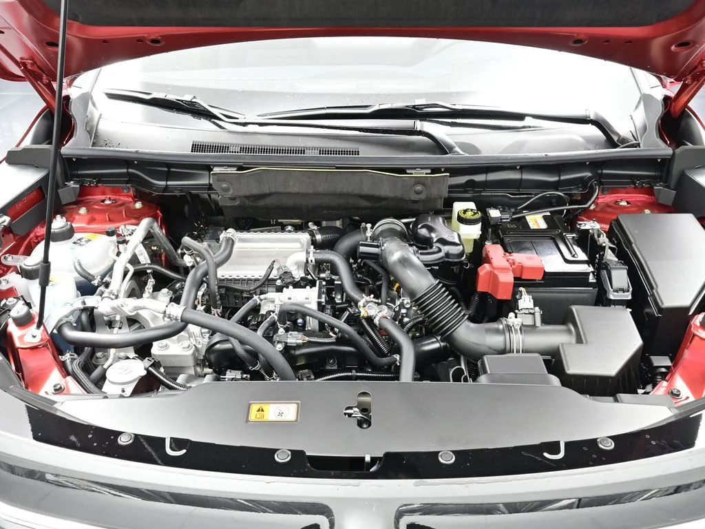 New 2026 Red Diamond Mitsubishi SE image 23