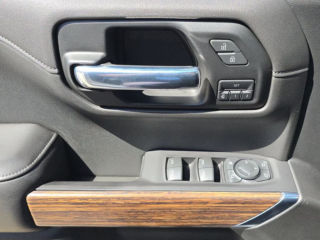 Used 2019 Beige Chevrolet High Country image 21