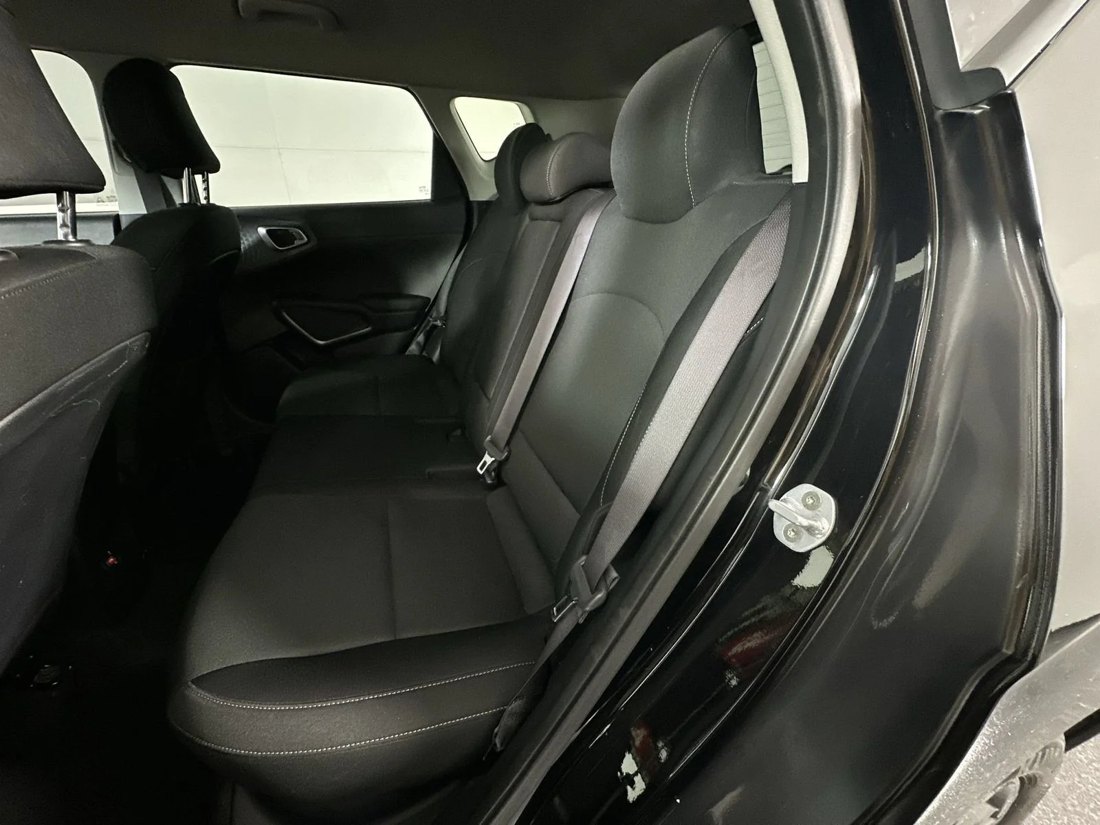Used 2020 Black Kia EX image 23