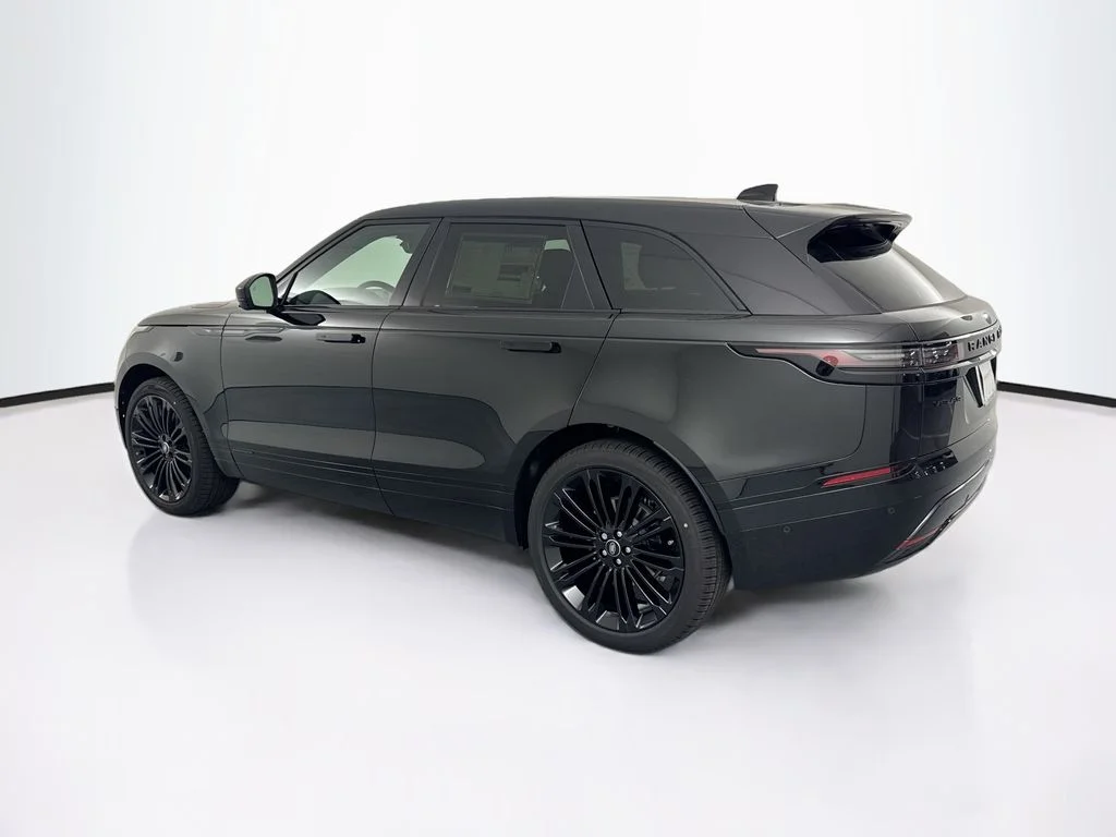New 2026 Black Land Rover Belgravia Edition image 7