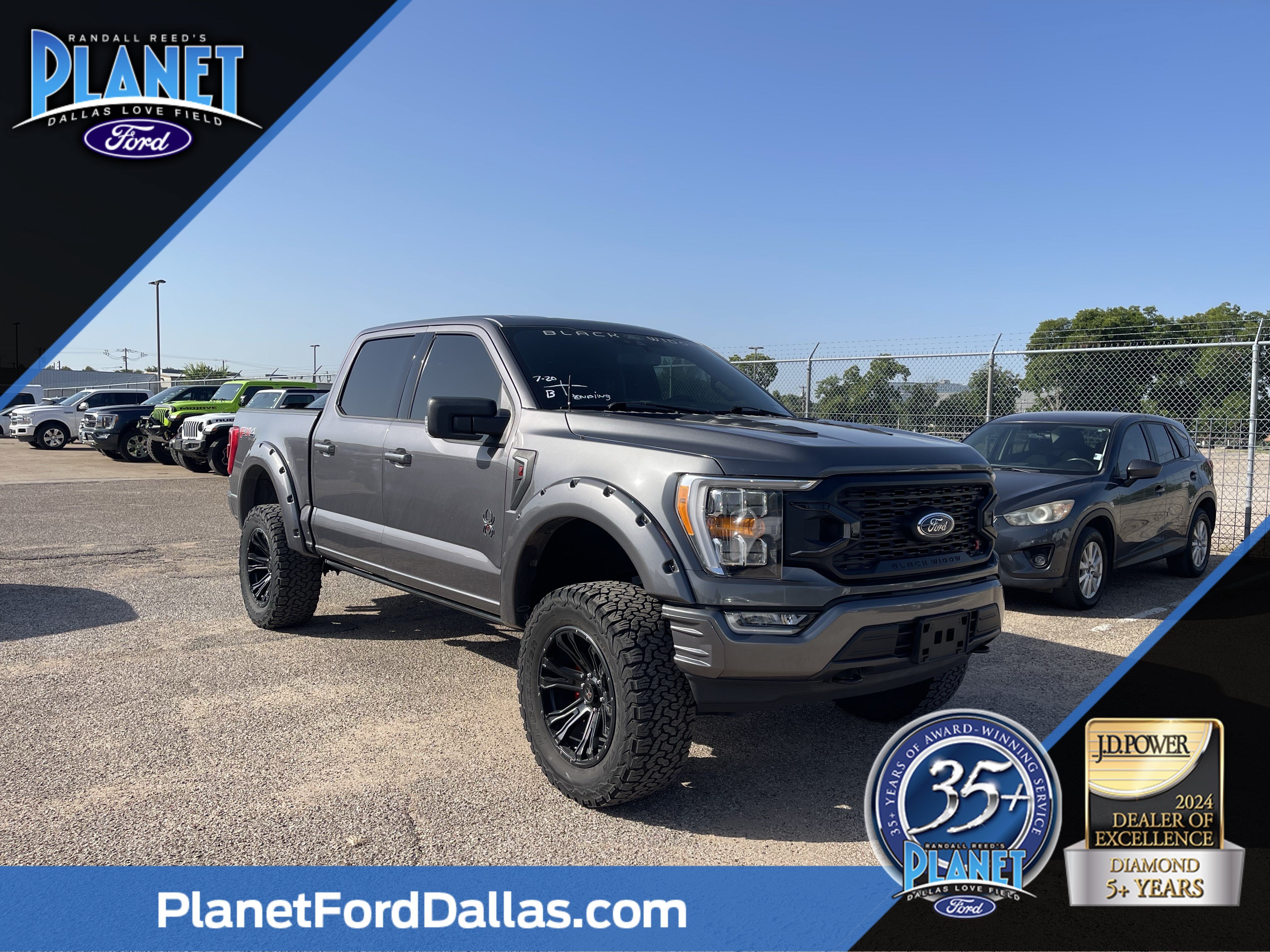 Used 2022 Gray Metallic Ford XLT image 1
