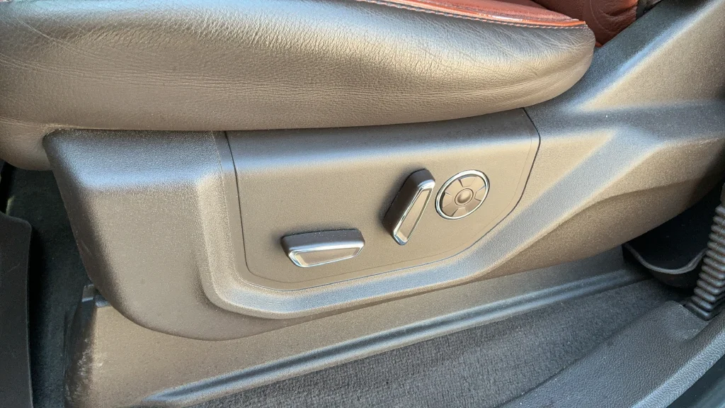 Used 2020 White Ford King Ranch image 19