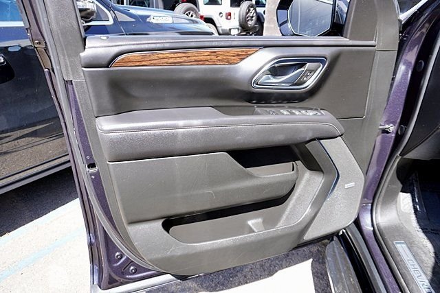 Used 2024 Gray Chevrolet Premier image 22