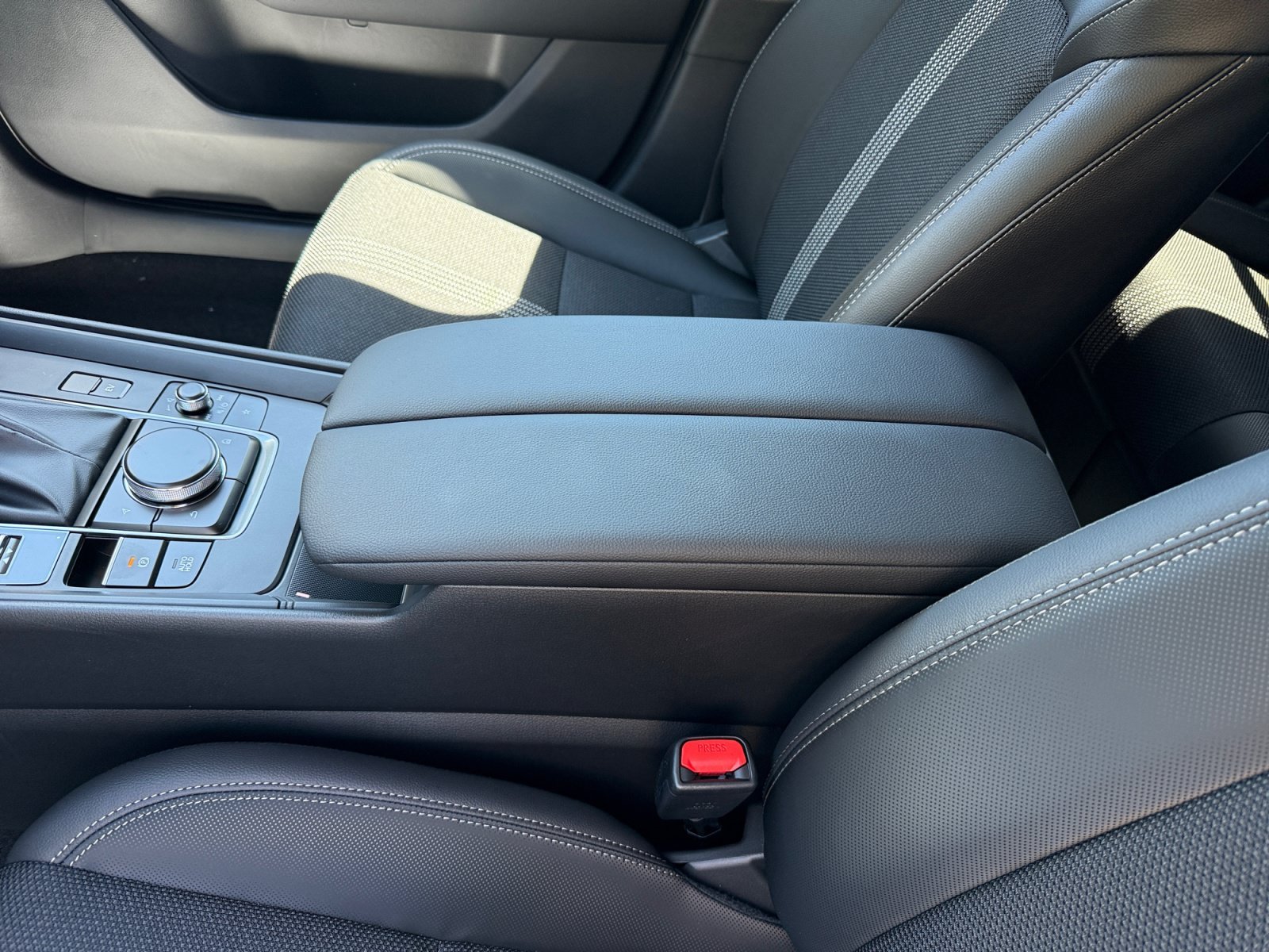 New 2026 Jet Black Mica Mazda Preferred image 14