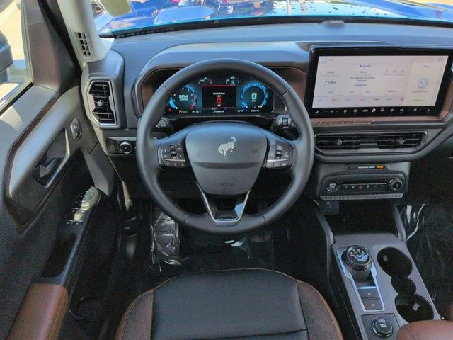 Used 2025 Blue Ford Outer Banks image 16