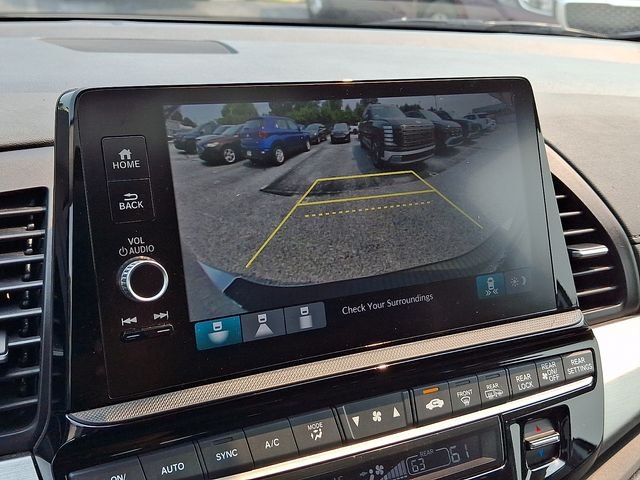 Used 2025  Honda EX-L image 24