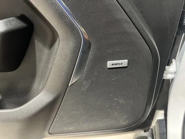 2024 Chevrolet Suburban Z71 - Photo 23