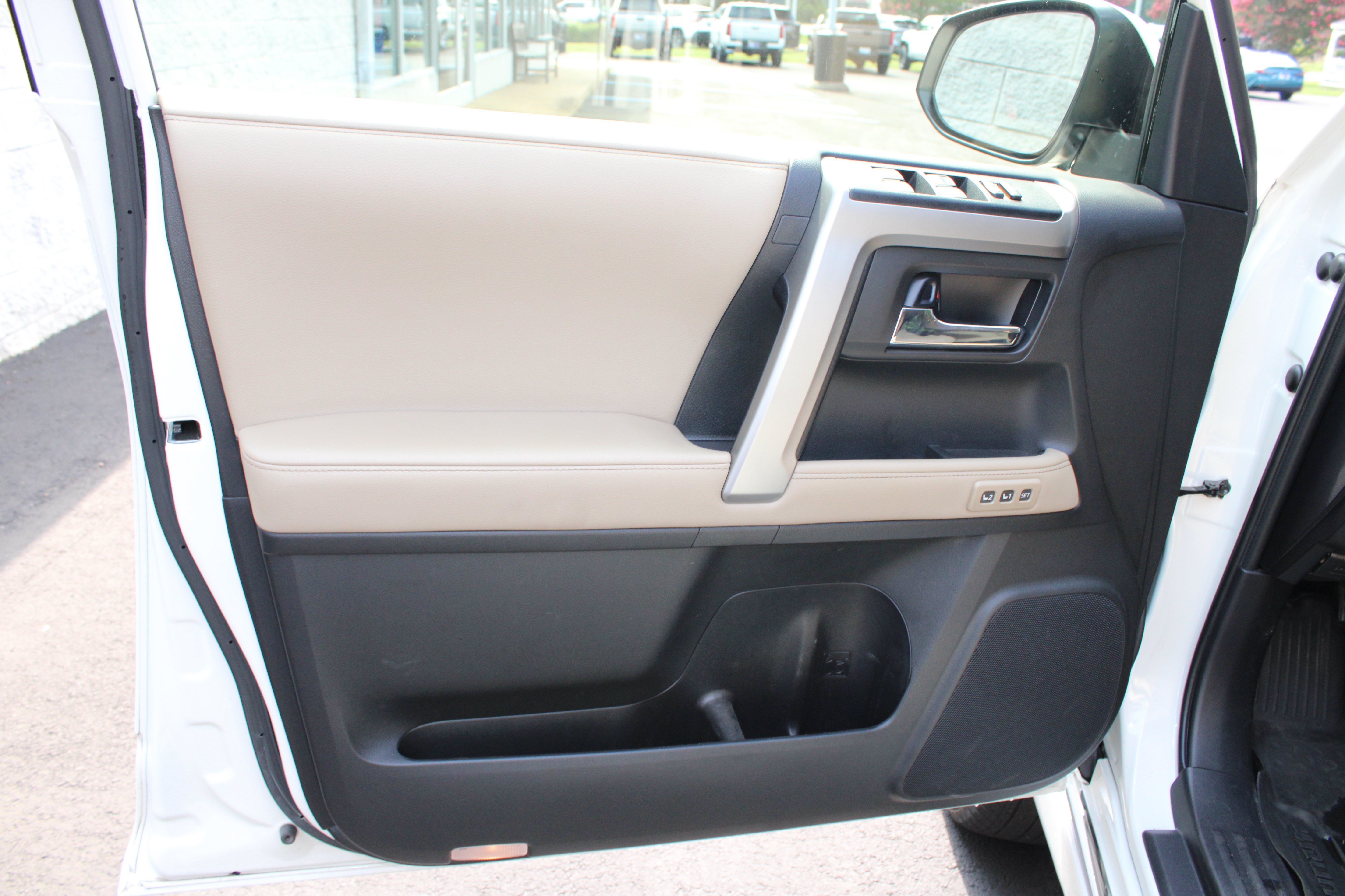 Used 2023 Blizzard Pearl Toyota Limited image 17