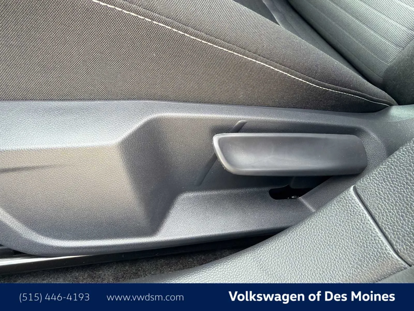 New 2026 Platinum Gray Metallic Volkswagen S image 23