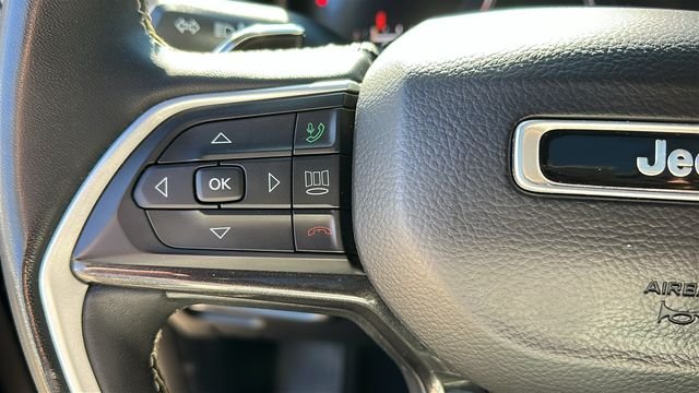 Used 2023 Black Jeep Altitude X image 13