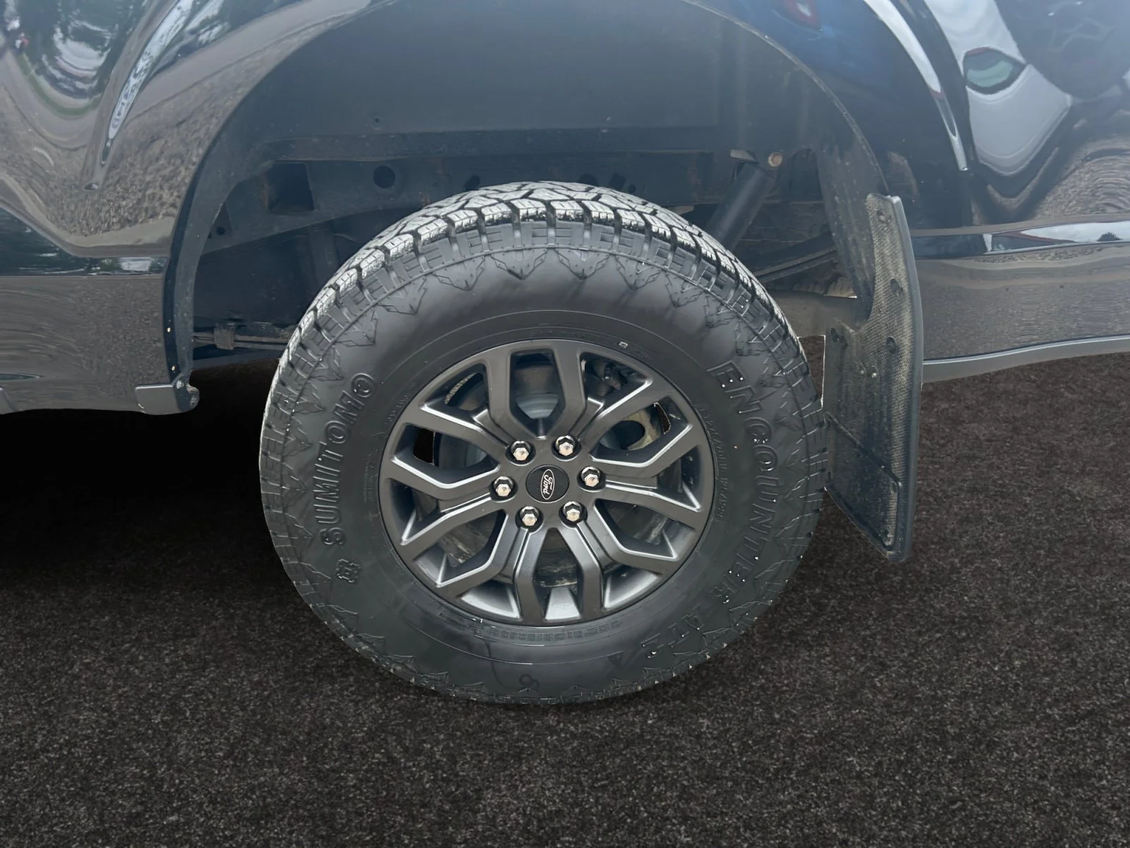 Used 2023 Black Ford TREMOR SuperCrew image 9