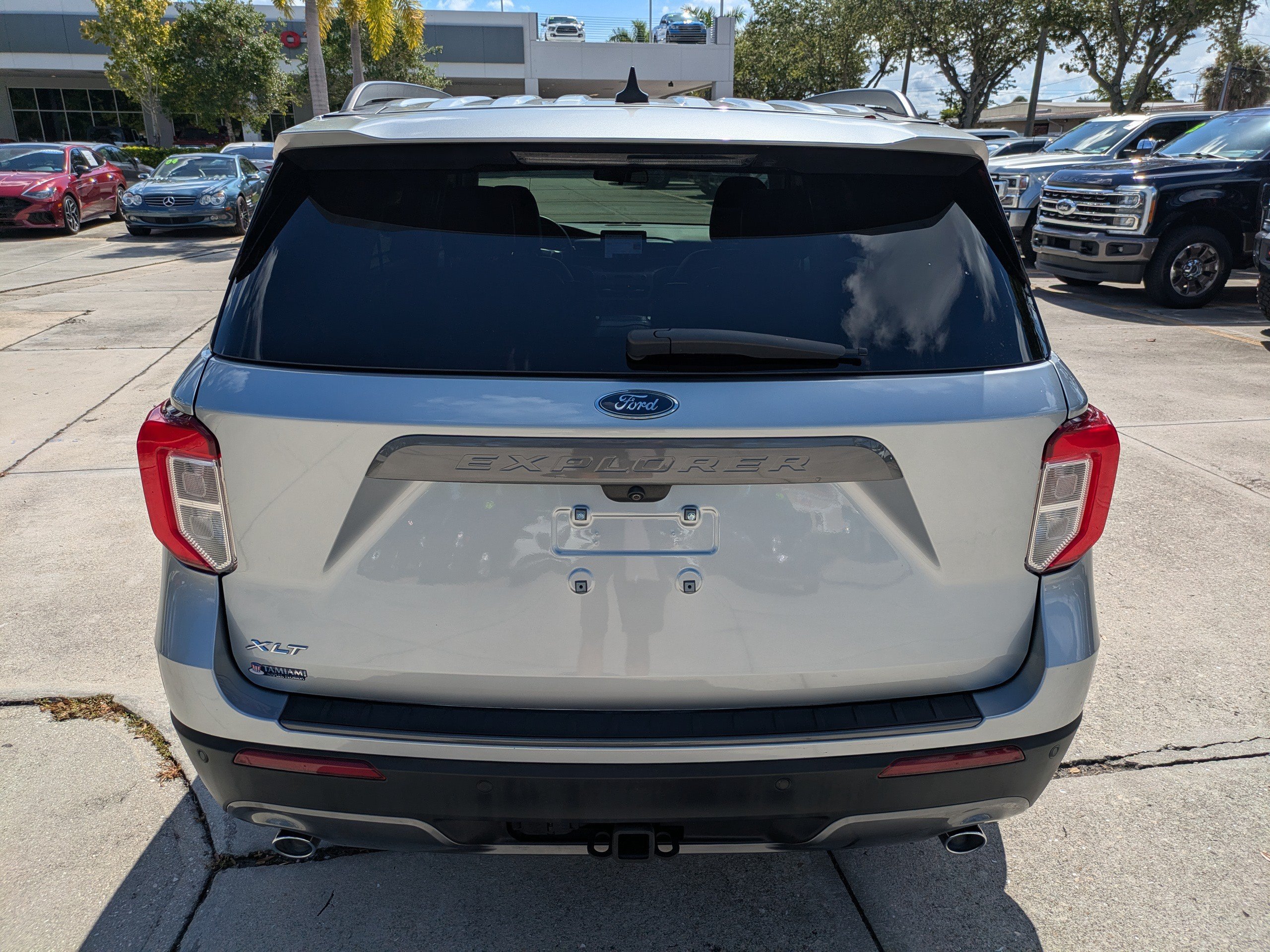 Used 2023 Iconic Silver Metallic Ford XLT image 5