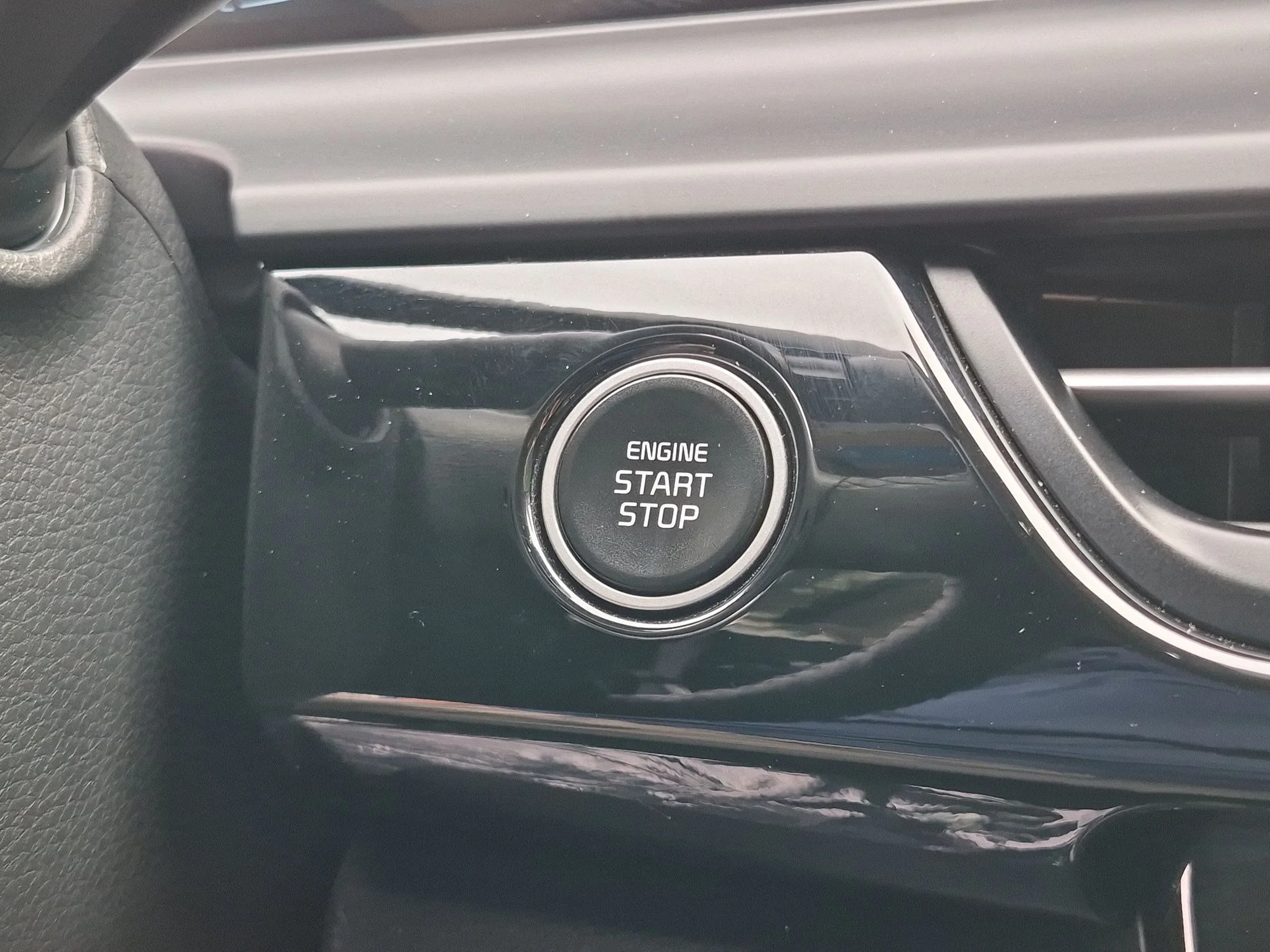 2026 Kia Seltos S - Photo 18