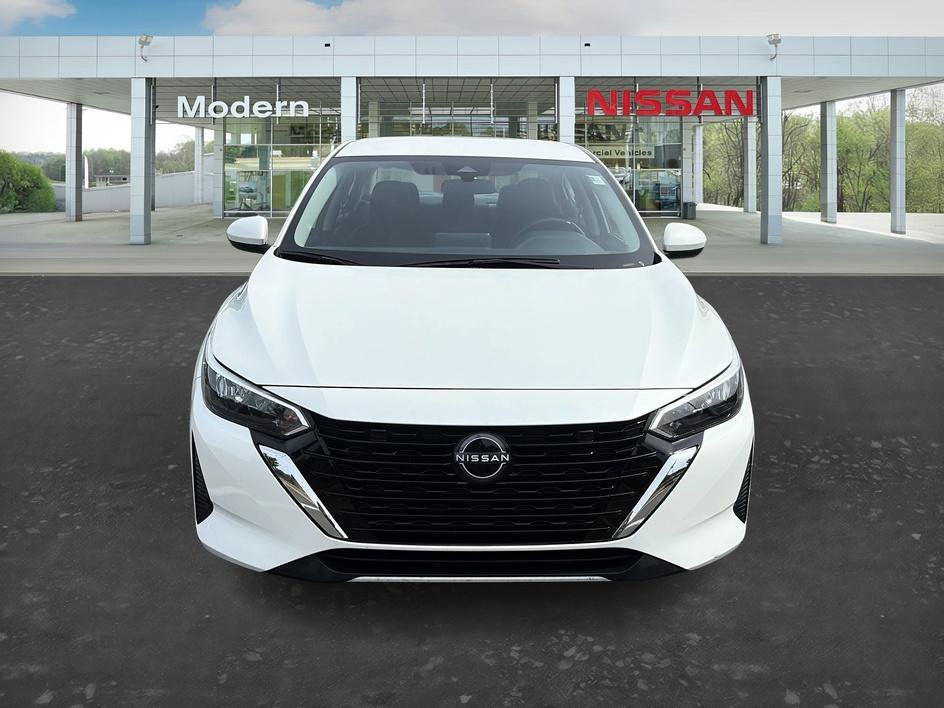 Certified Used 2025 Aspen White Tricoat Nissan SV image 8