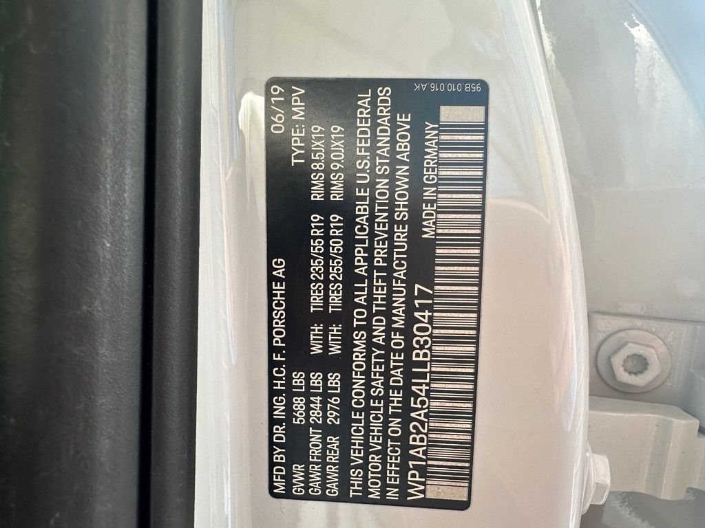 Used 2020  Porsche S image 43