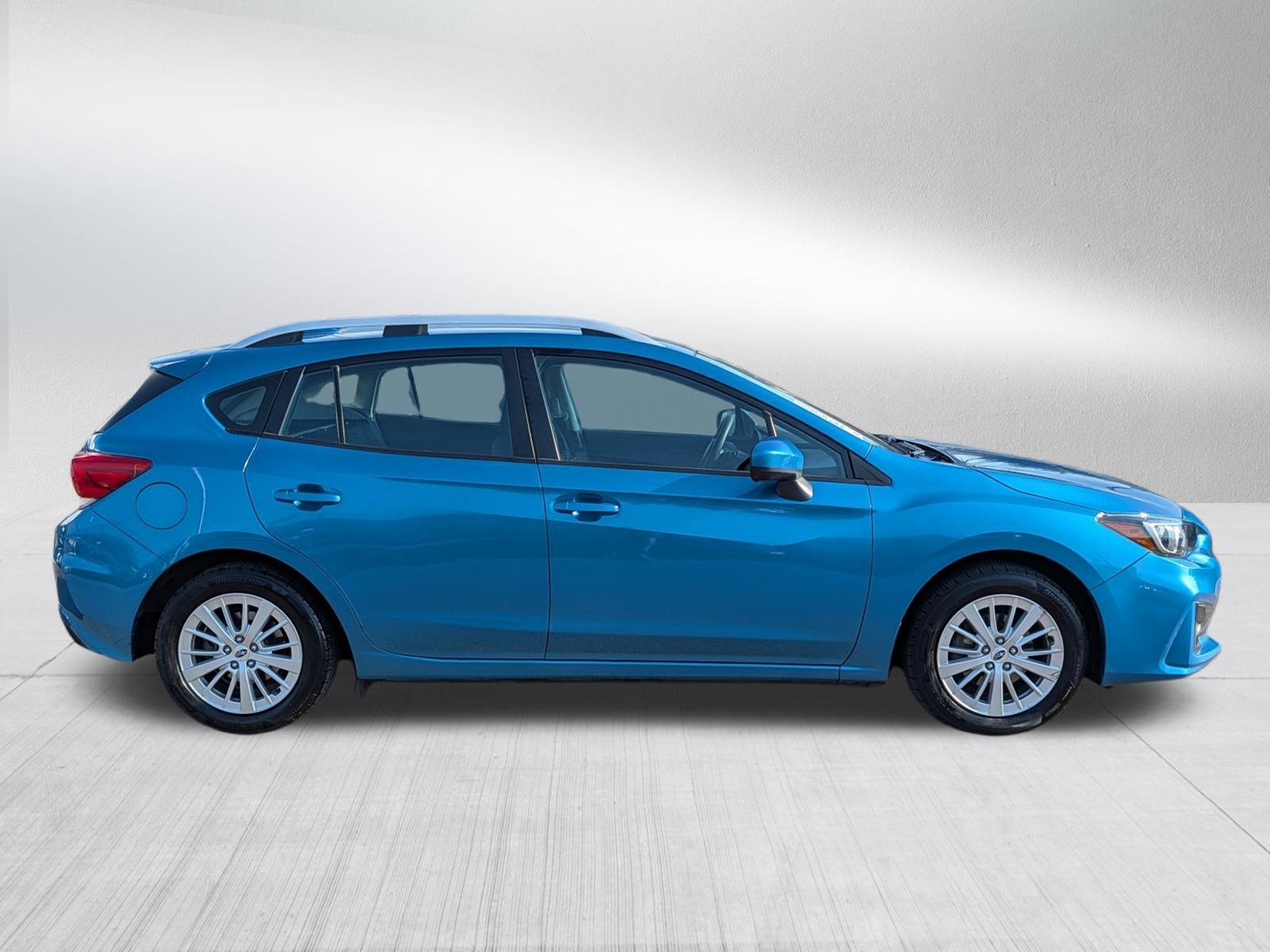 Used 2017 Subaru Impreza Premium with VIN 4S3GTAD6XH3741812 for sale in Bloomington, Minnesota