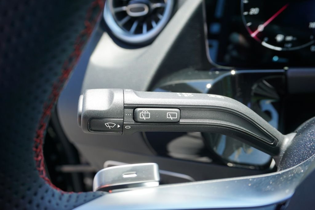 Certified Used 2026  Mercedes-Benz GLA 250 image 28