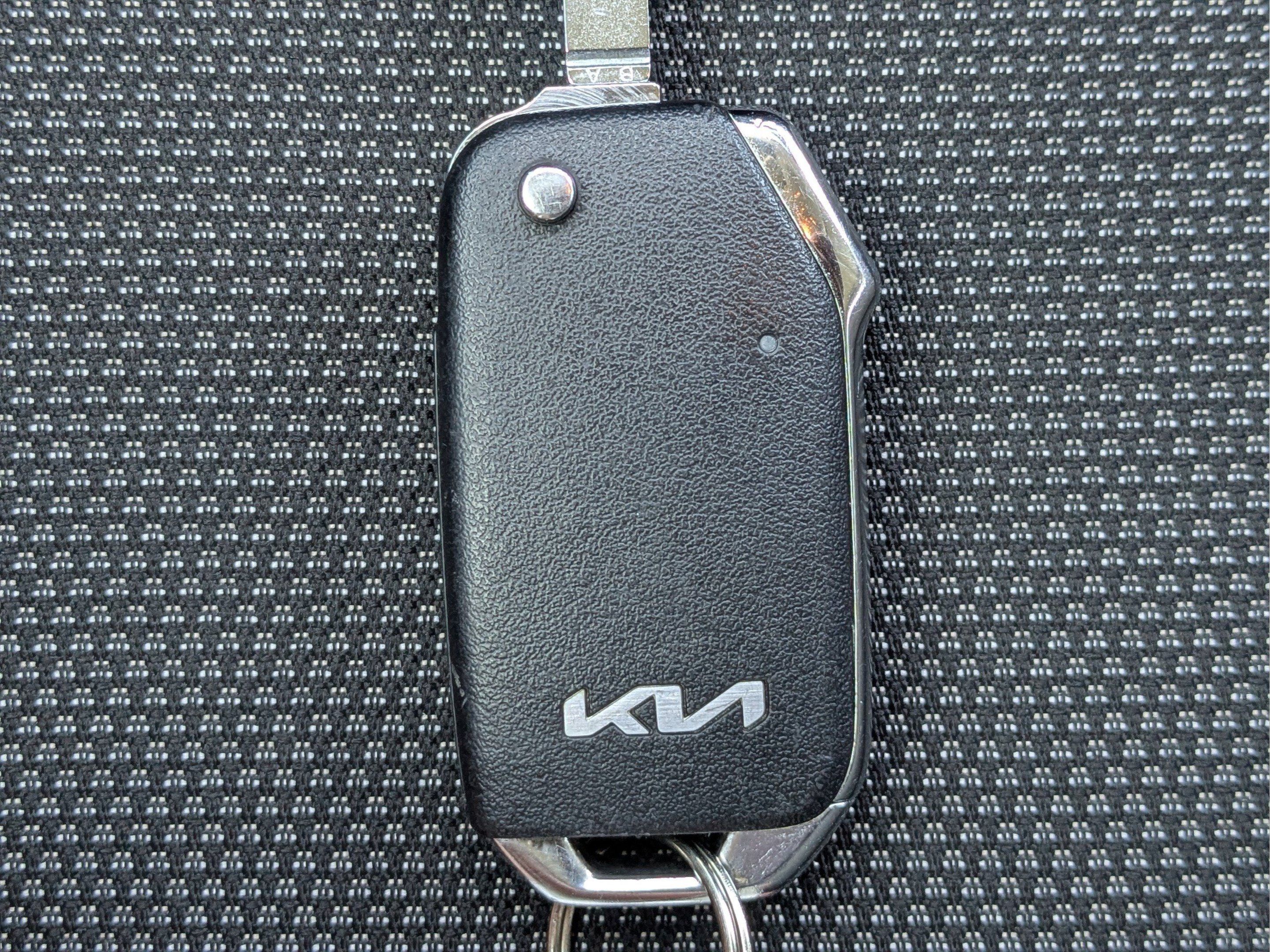 2023 Kia Forte LXS - Photo 26