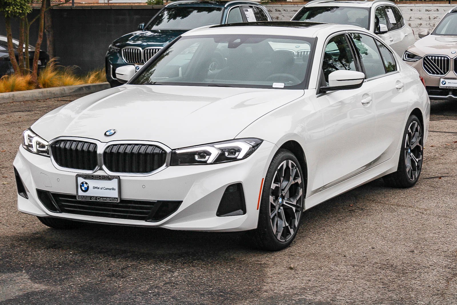 Used 2026 Alpine White BMW 330i image 3