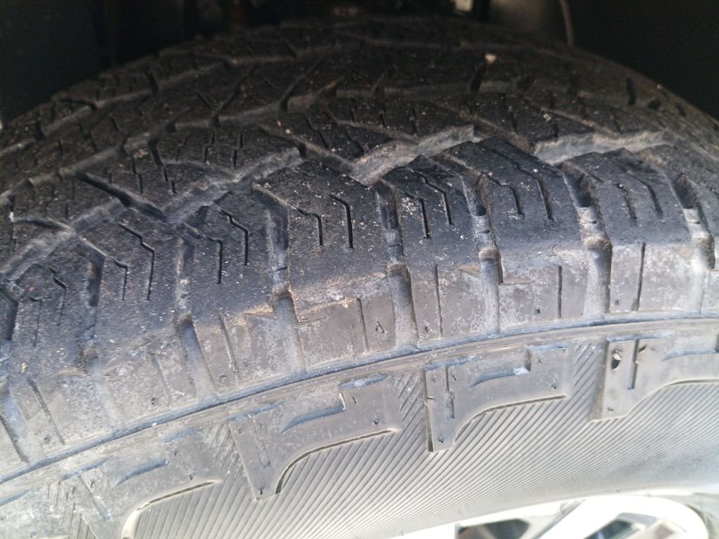 Used 2023 Gray Nissan PRO-4X image 27