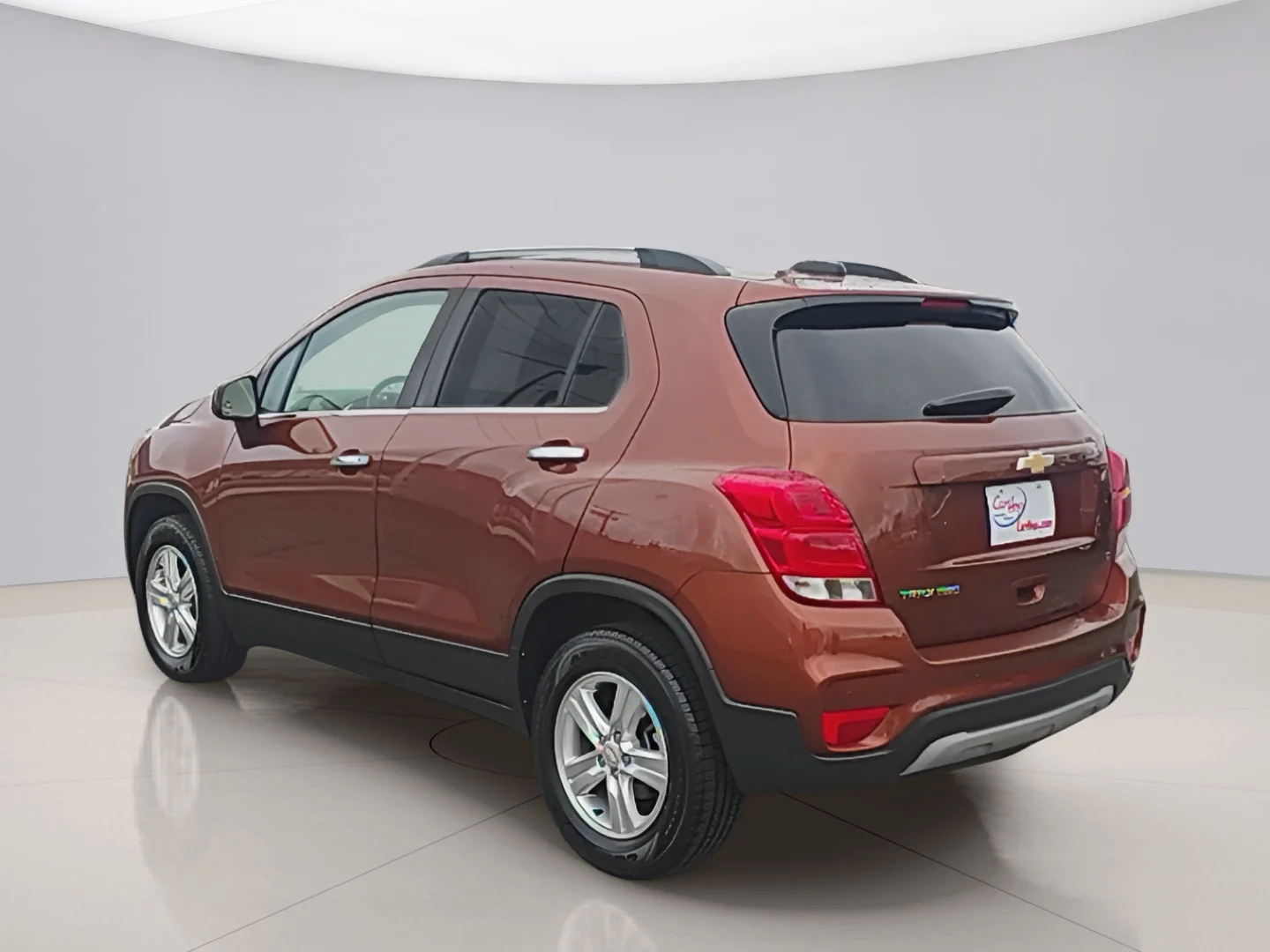 Used 2019 Brown Chevrolet LT image 3