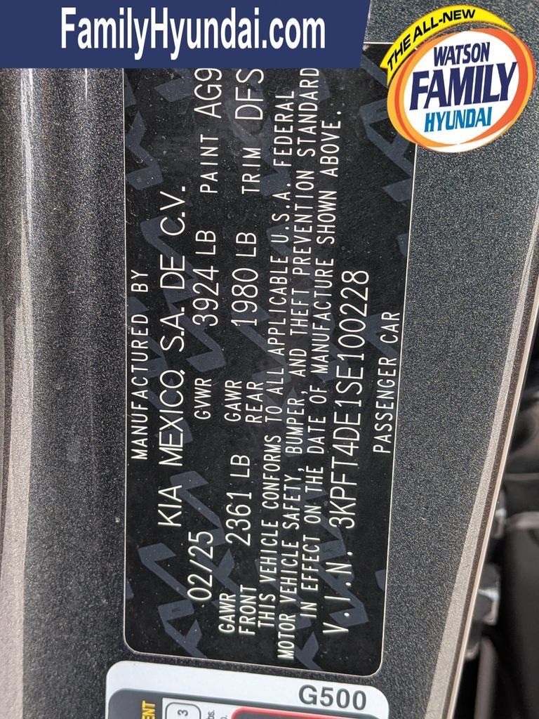 Used 2025 Gray Kia LXS image 27