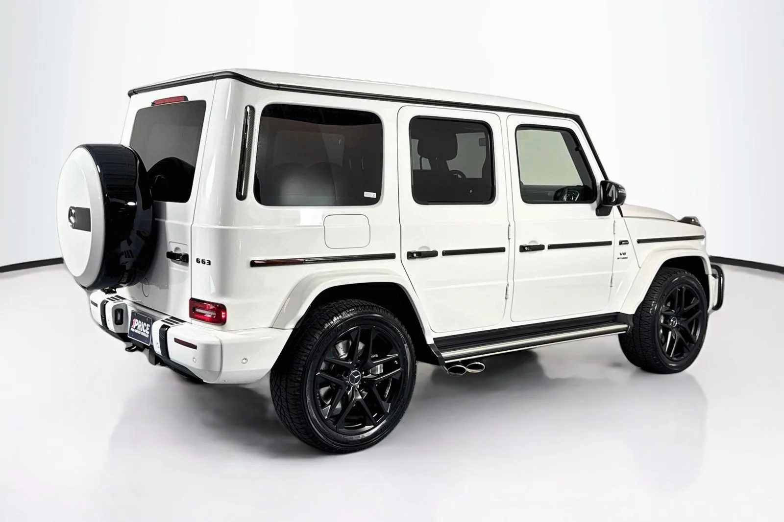 Used 2022 Polar White Mercedes-Benz AMG® G 63 image 5