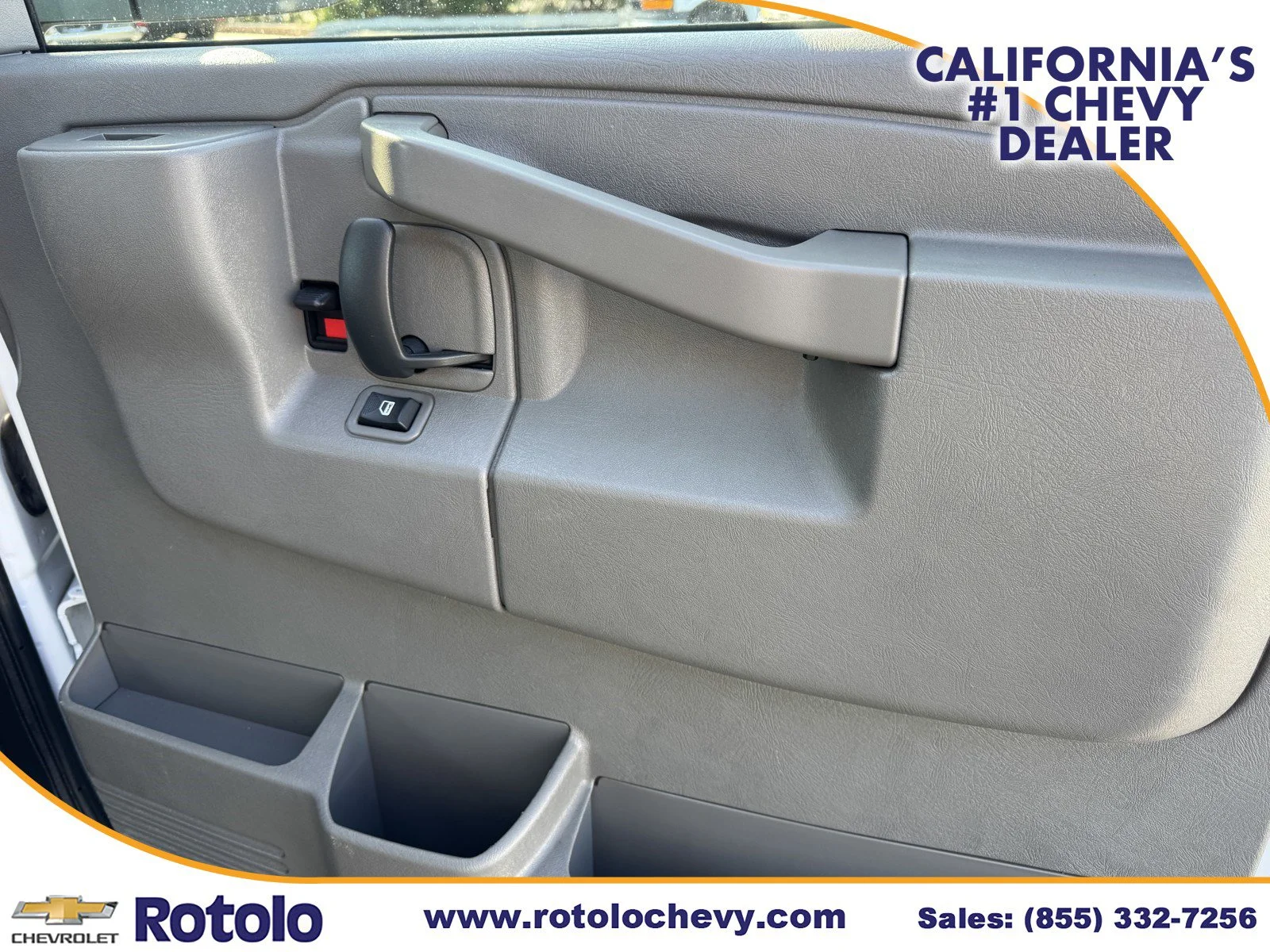 Used 2025 Summit White GMC 2500 RWD 135 image 9