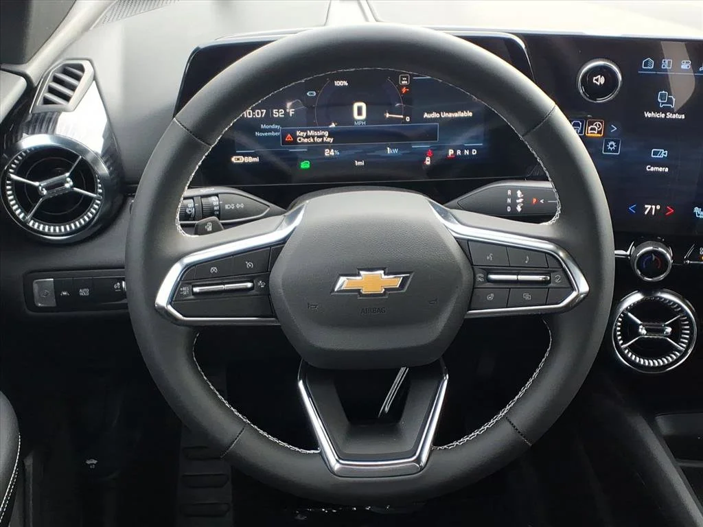 New 2026 Summit White Chevrolet LT image 10