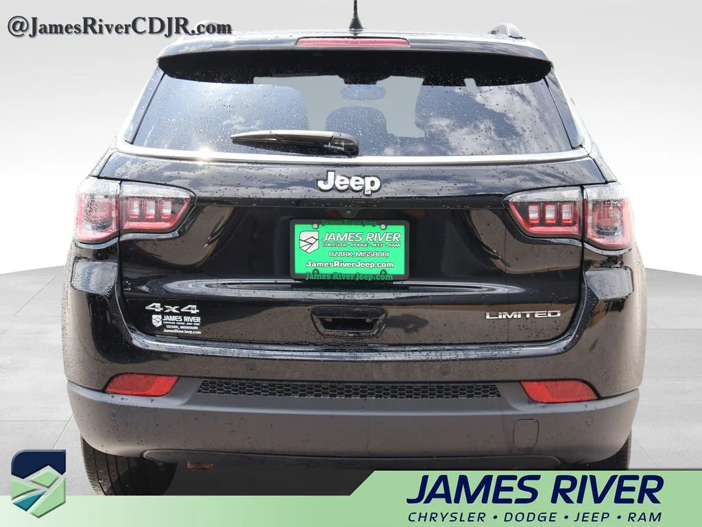 Used 2025 Black Jeep Limited image 4