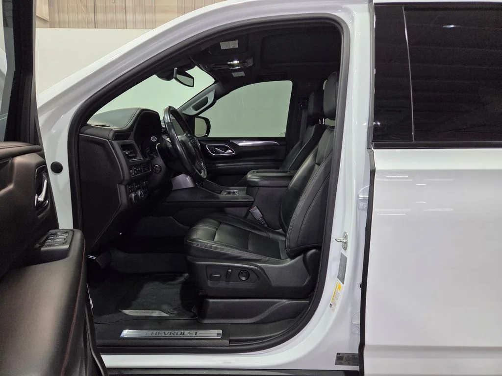 Used 2021 White Chevrolet RST image 25